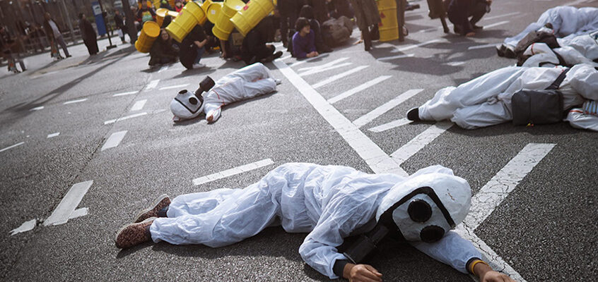 Nuclear Protest photo by Korean photographer, Ra Dragon